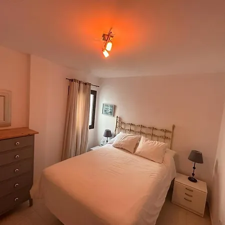 Apartment Punta Del Isla - 3 Bed With Amazing Roof Terrace
