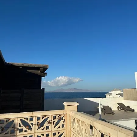 Apartment Punta Del Isla - 3 Bed With Amazing Roof Terrace *
